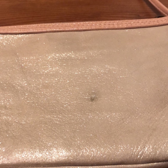 Coach Poppy Milky Pearl White Pink Shimmer Iridescent Swingpack Crossbody Purse - Picture 5 of 7